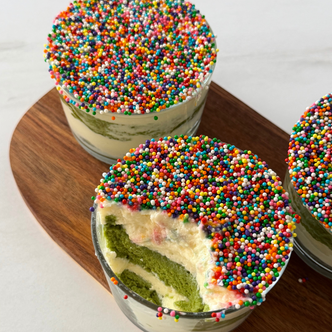 Matcha Dot Cakes