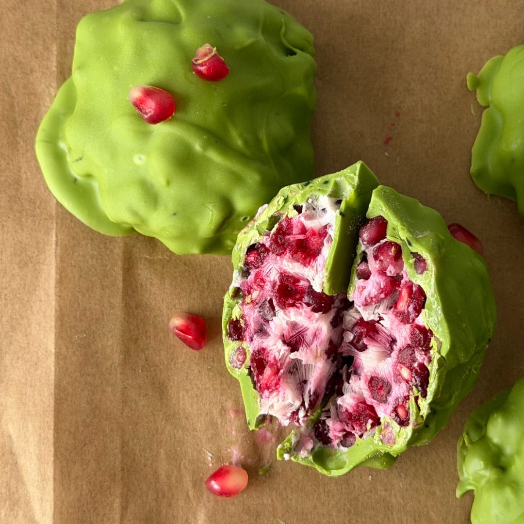 Pomegranate Matcha Clusters